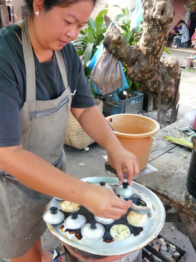 Saleswoman street Vientiane Laos