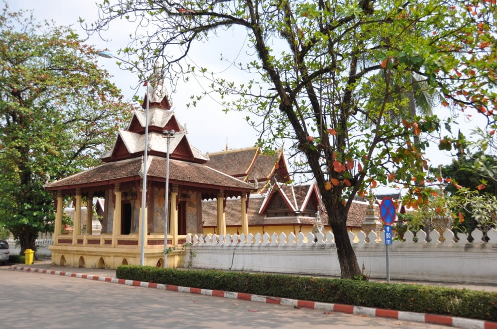 Le rescapé de la fureur de Rama III (voir plus haut) le Vat Si Saket.