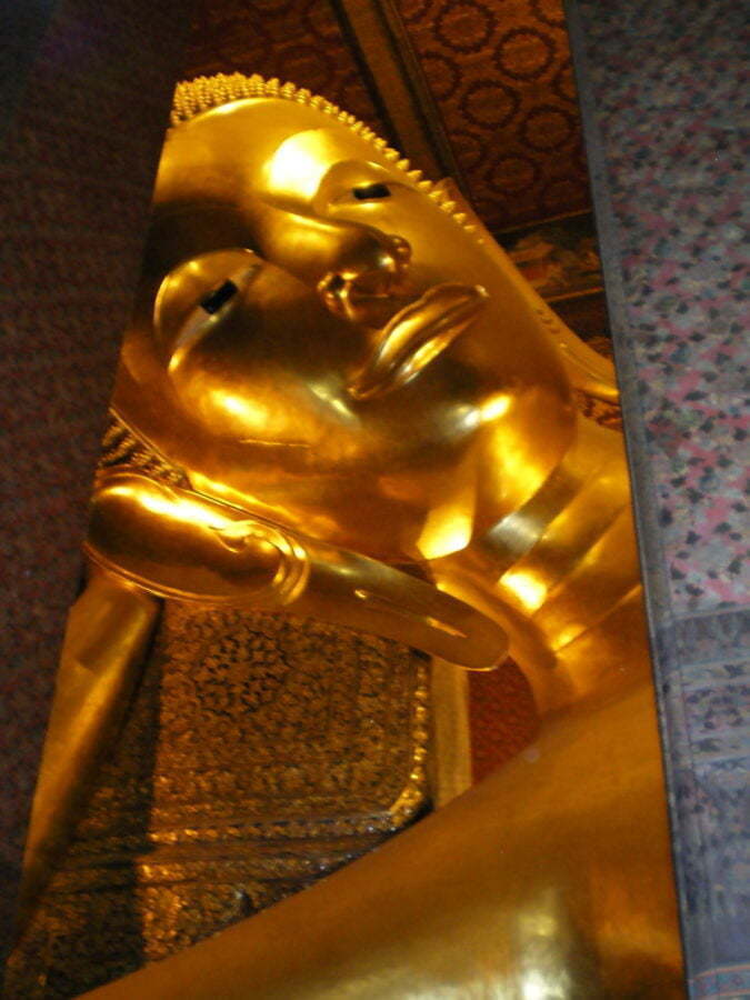 tete bouddha couche wat pho 2006