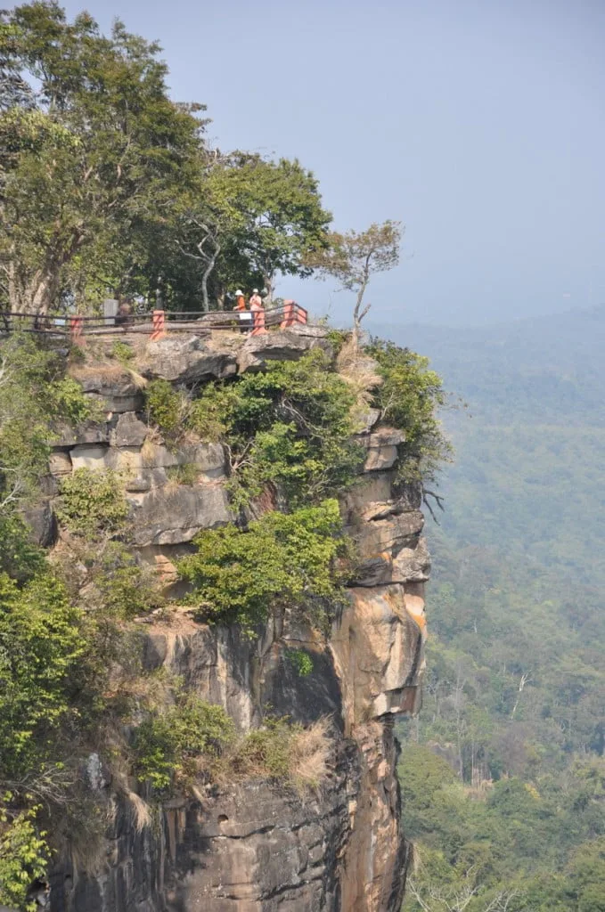 Red Cliff-Khao Phra Wihan National Park