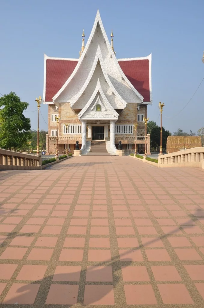 Thai Khmer Temple-marble-Prasat-Surin-Issan-Thailand