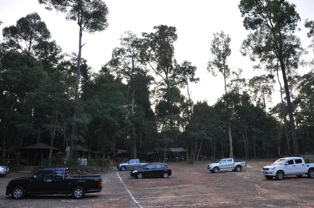 14-Huai Luang Waterfall Parking - Phu Chong Na Yoi National Park-Ubon Ratchathani