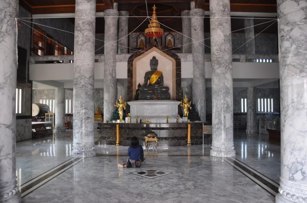 Thai Khmer Temple-marble-Prasat-Surin-Issan-Thailand