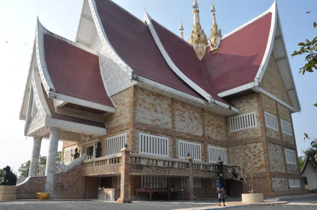 Thai Khmer Temple-marble-Prasat-Surin-Issan-Thailand
