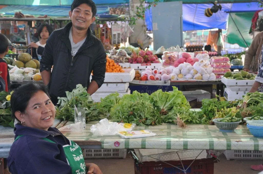 Khong Chiam Market