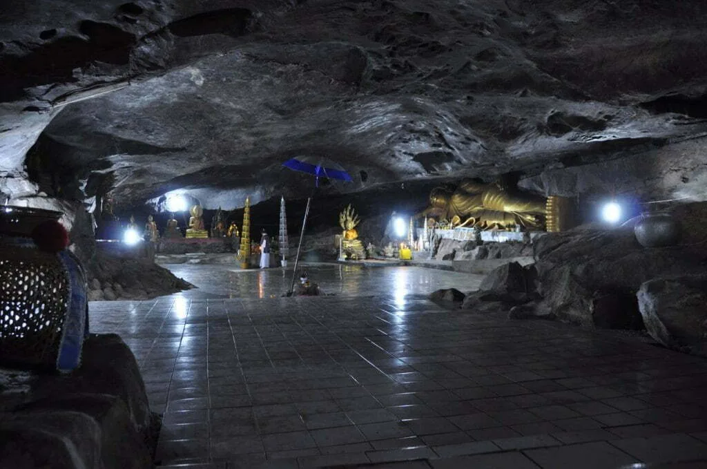 Wat Patihan-Ubon Ratchathani Cave
