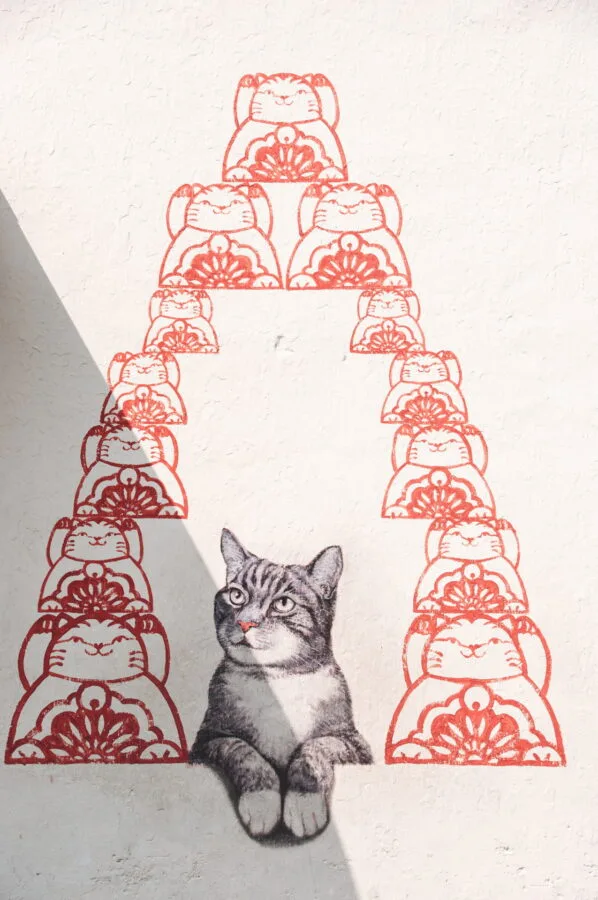 101 lost kittens love me like your fortune cat street art penang