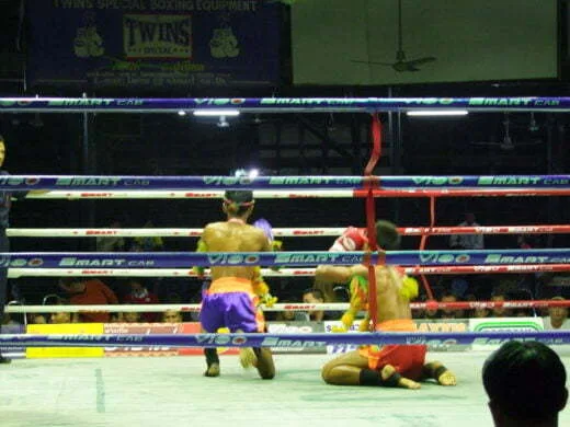 dance before thai boxing match