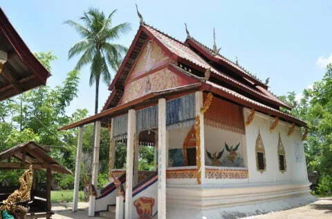 thakek temple laos