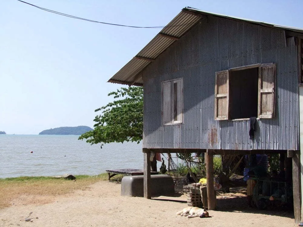 gypsy village sea phuket rawai