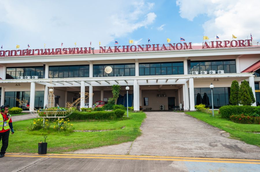 Façade de l’aéroport de Nakhon Phanom, Thaïlande
