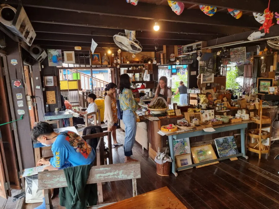 cafe artist house bangkok