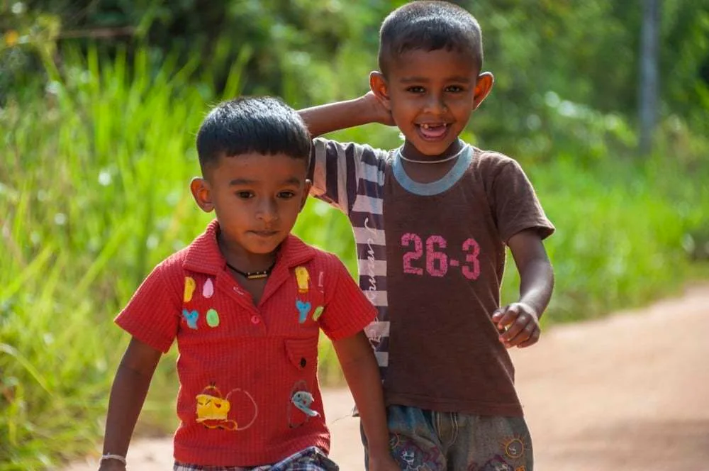 happy child sirigiya sri lanka
