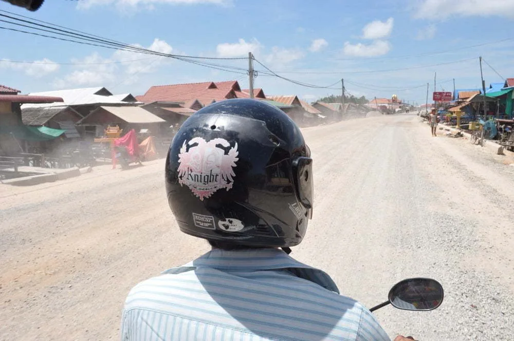 Chong Khneas village in 2014