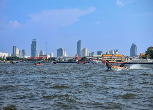 activité typique su fleuve chao phraya bangkok