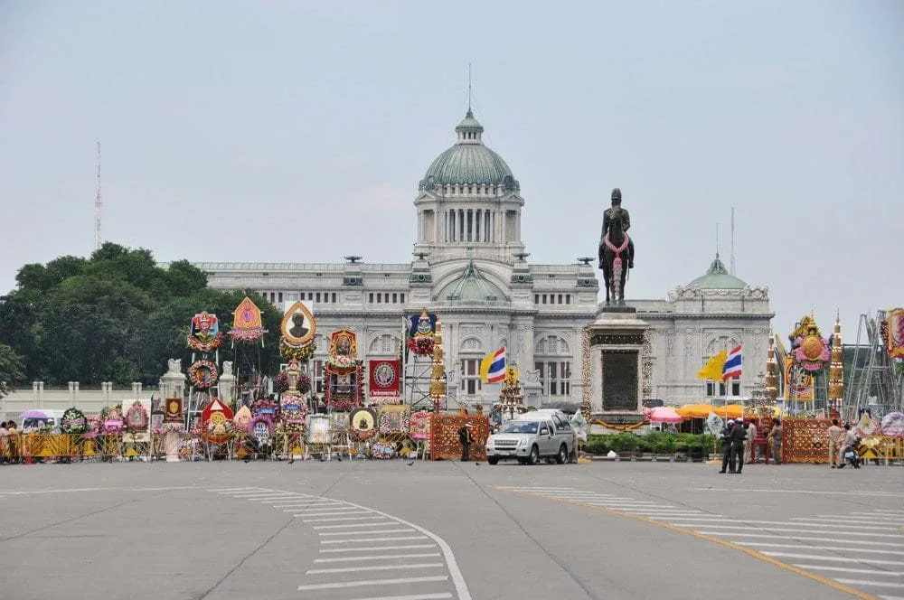 ananda throne hall bangkok