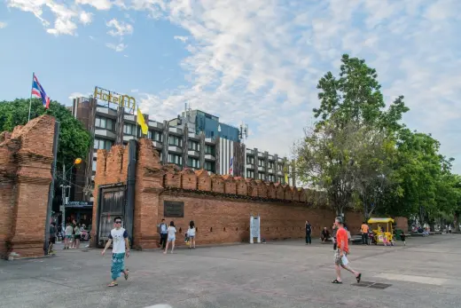 tha phae gate city chiang mai - thailand