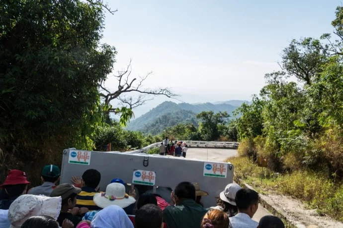 kyaiktiyo gold rock burma