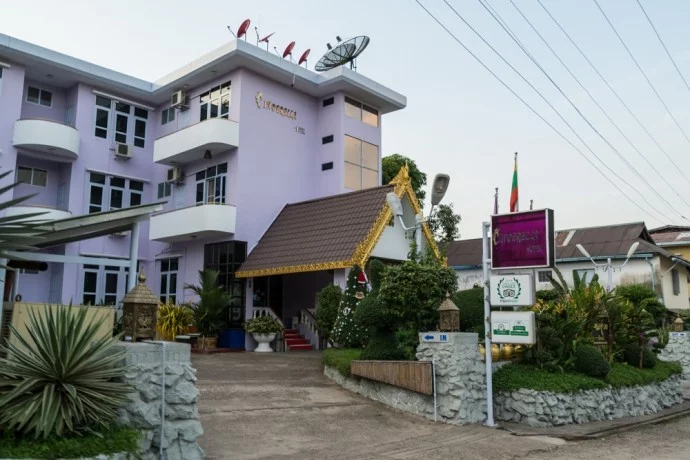 hotel cinderella mawlamyine burma
