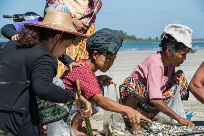 motorbike chaung tha ngwe saung burma