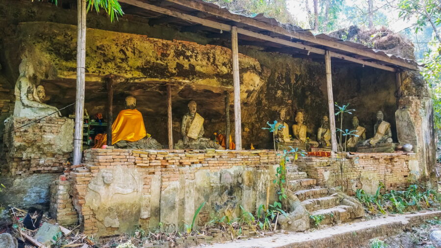 Buddha shelter before renovation Wat Pha Lat Doi Suthep Chiang Mai