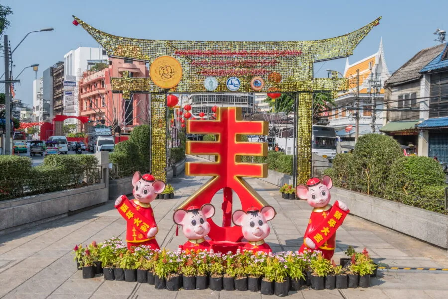 deco for chinese new year chinatown bangkok