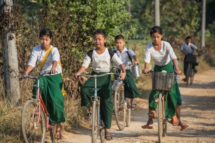hpa schoolchildren in burma
