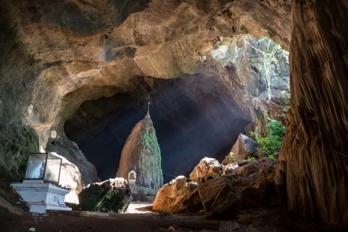 saddan hpa cave in burma