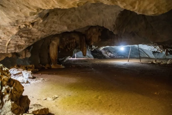 saddan hpa cave in burma