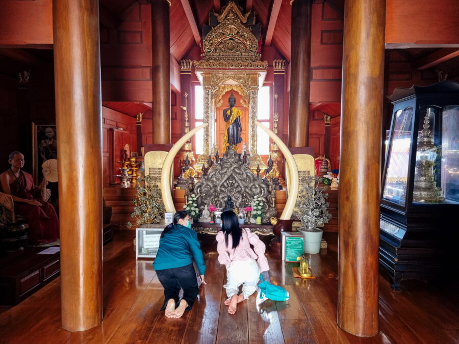 teak pavilion interior wat phra that doi suthep
