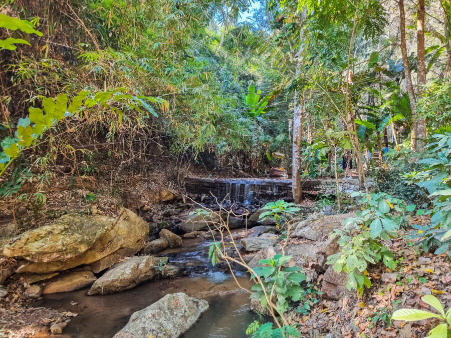 Monk Trail passing through Wat Pha Lat Chiang Mai