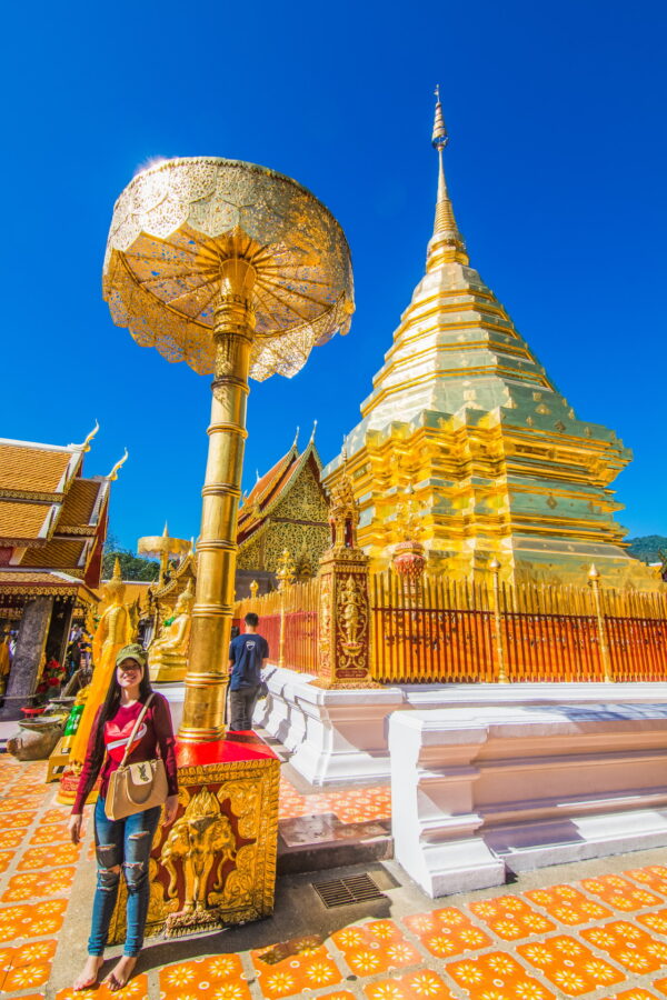 photo break in front of chedi wat phra that doi suthep