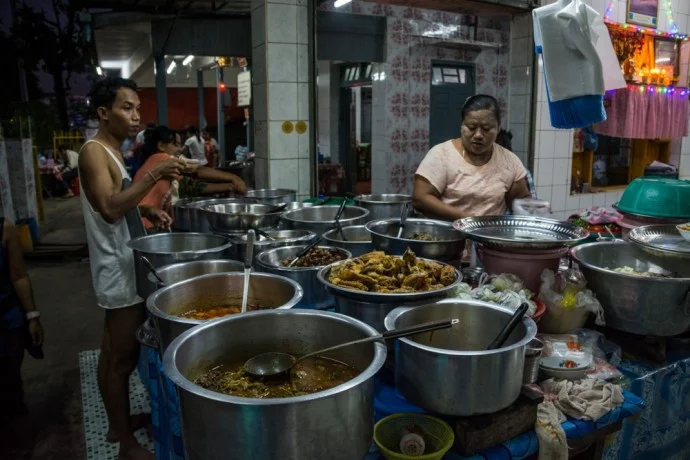 hpa restaurant in burma