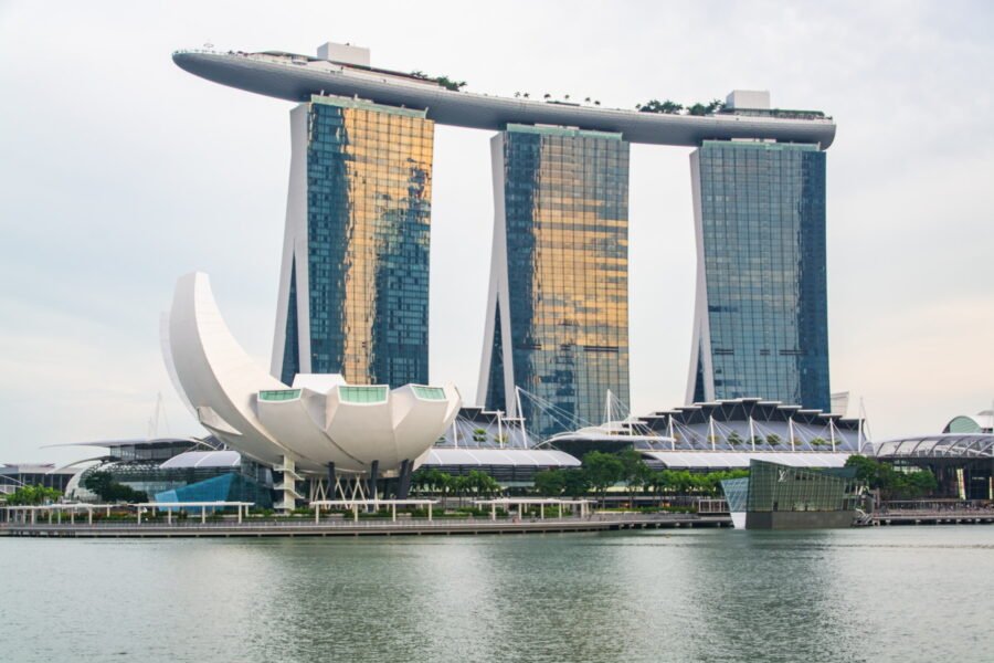 hotel marine bay sands forme de bateau singapour