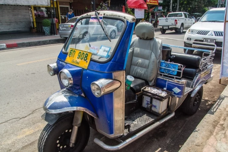 convertible tuk tuk chiang mai during songkran