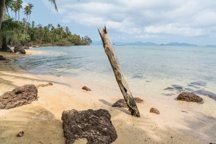 laem son koh mak beach