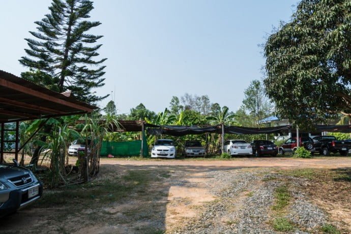 parking sejour koh-mak- quai laem ngop - trat thailande