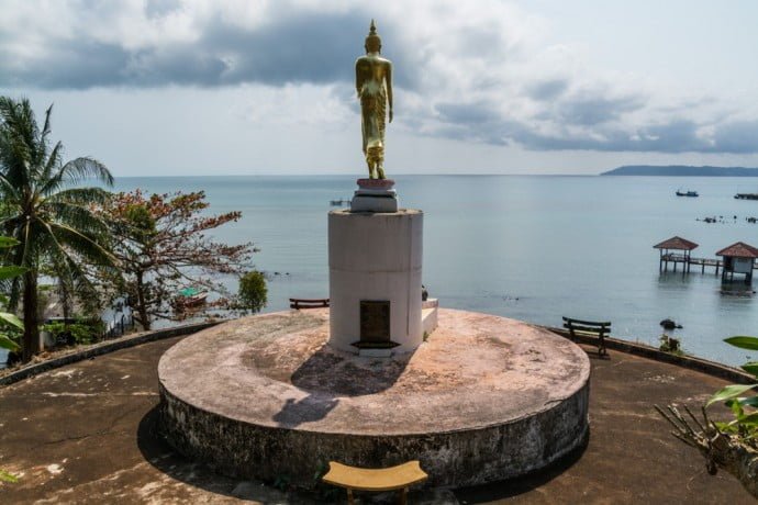point de vue depuis temple de ko mak thailande