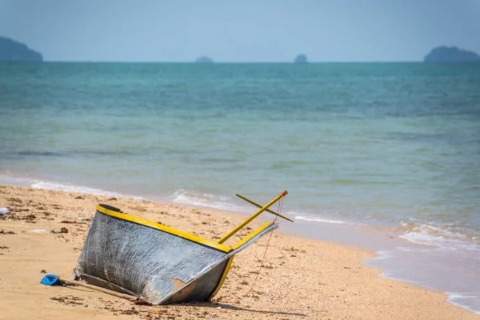 deer island beach koh kradat