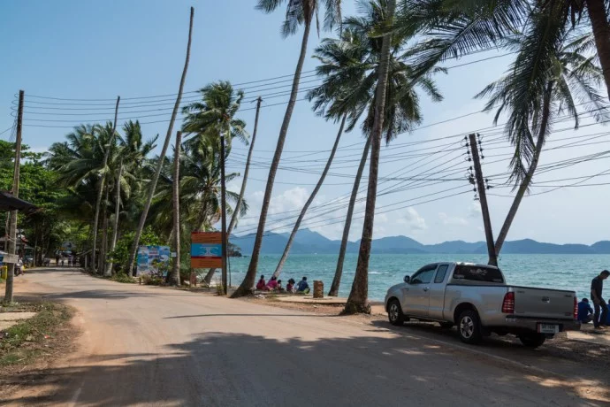 trat beach thailand