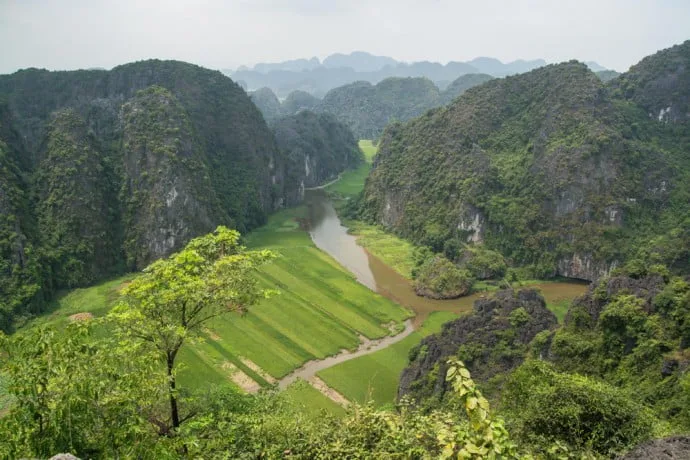 motorcycle roadtrip north vietnam tam coc