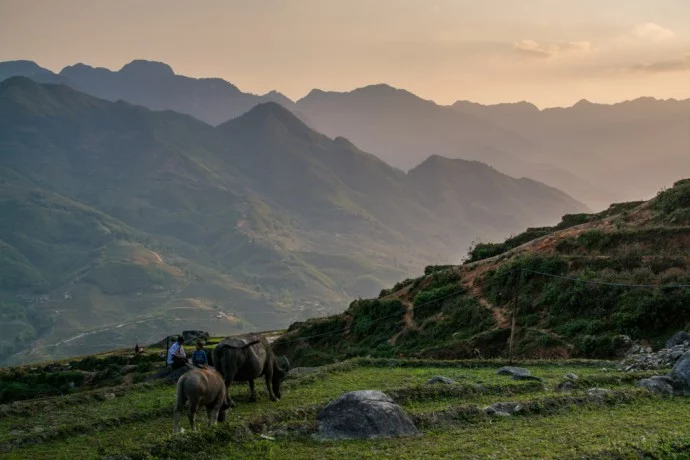 motorcycle roadtrip north vietnam sapa