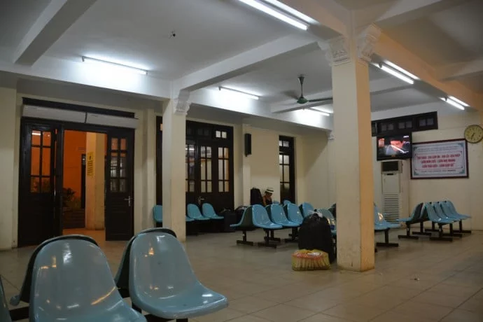 hanoi vietnam train station