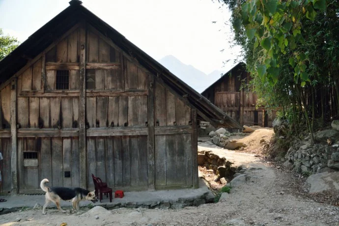 hmong village hau thao sapa vietnam