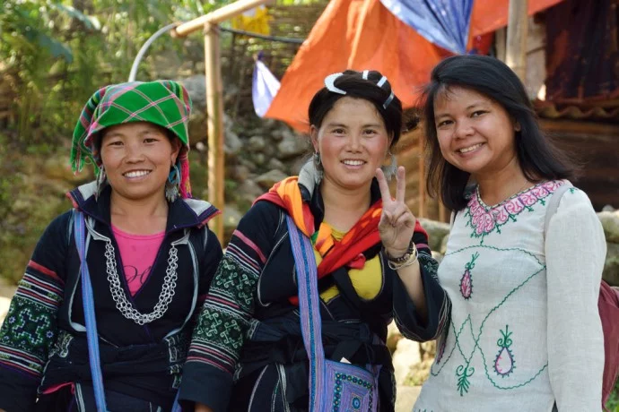 black hmong hau thao sapa vietnam