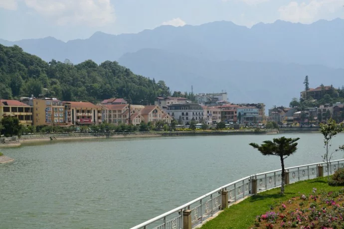 7- Day Hmong village Sapa Vietnam
