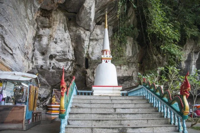 Tham Talot Thung Song