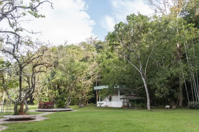 Tham Talot Thung Song