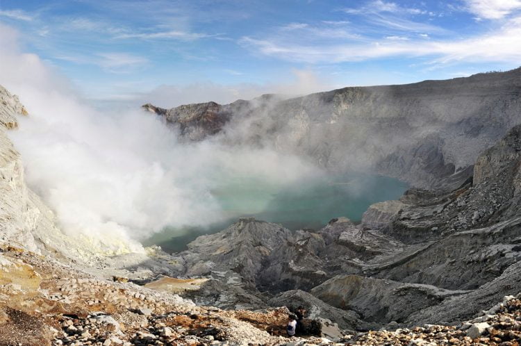cratere volcan kawah ijen ile java indonesie
