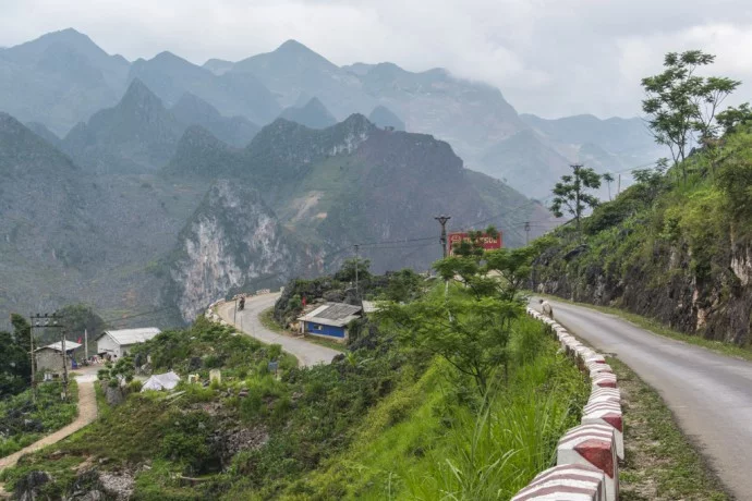 motorbike north Vietnam - landscape between Dong Van - Bao Lac